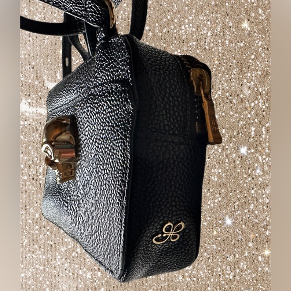 Punchcase by Leslie Hsu Black Pebbled Vegan Leather Crossbody w/ Skull - Picture 7 of 10